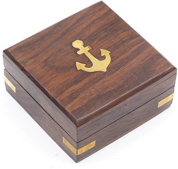 Be Strong and Courageous Do Not Be Afraid Brass Engraved Compass Black dial, with Stamped Wooden case, Birthday Gifts, Confirmation Gifts Ideas, Baptism Gifts,