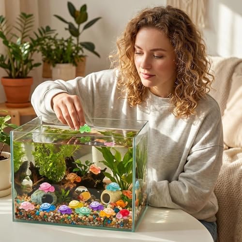 50 Pcs Luminous Small Resin Turtles Mini Sea Turtle Animal Figures | Glow in The Dark Tiny Sea Turtle Figures, Garden Figurines, DIY Dollhouse Fish Tank Micro Landscaping Fridge Wall Art Decor - size: Small