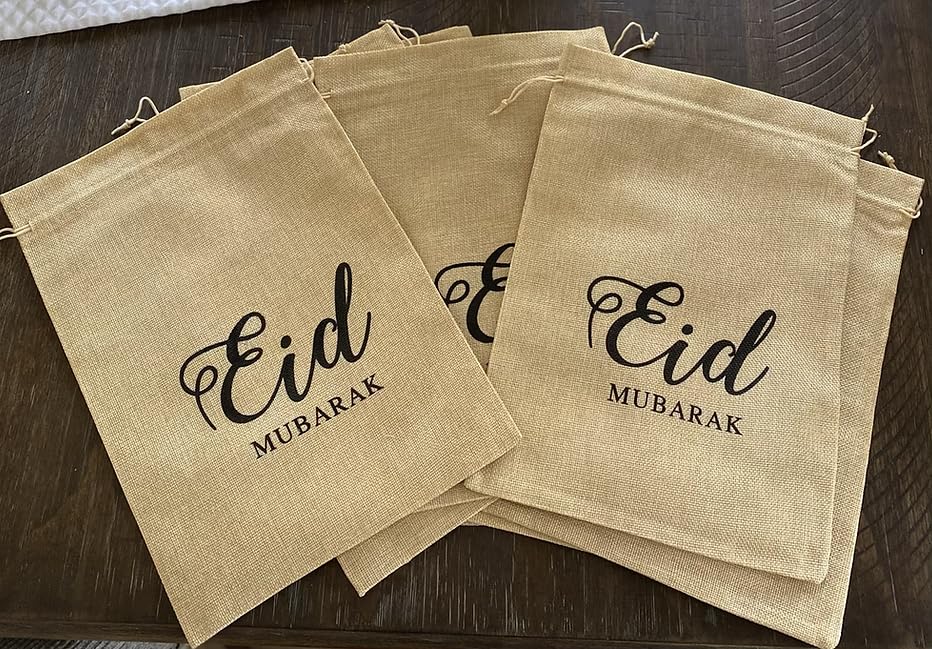 Islamic Holiday Decor 8 Eid Mubarak Favor Bags - Burlap Treat Bag Calligraphy Design for Ramadan Eid Celebrations, Home Decoratives for Festival, Muslim New Year, Hajj, Dinner, Kitchenware - (13.5x10 Inches)