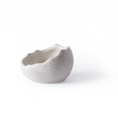 Galápagos (05457) Heavyweight Ceramic Egg Dish - Hygienic, Spill-Proof Bowl for Reptile & Terrarium Habitats, Perfect for Bearded Dragons, Geckos, Snakes, Hermit Crabs & More, Small (3in x 2.75in) - size: Small (3in x 2.75in)