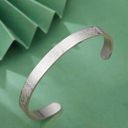 VASSAGO Islamic Gifts Ayatul Kursi Bracelet for Women Men Muslim Quran Allah Openable Bangles Ayatul Kursi Arabic Calligraphy Cuff Bracelet Islam Islamic Jewelry Eid Gifts - color: silver islamic bracelet