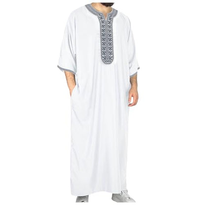 Men Arabic Thobe Short Sleeve Plus Size Loose Fit Embroidery Thobe with Pockets Long Abaya Muslim Kaftan Robe for - size: XX-Large