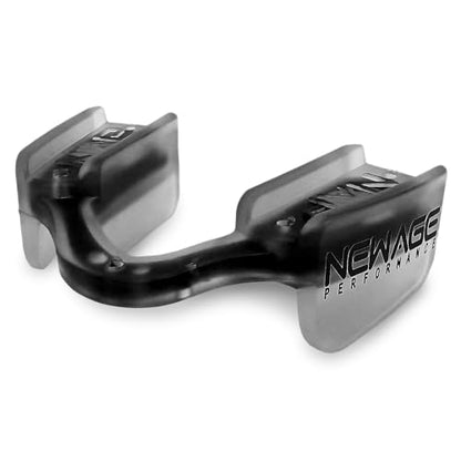 New Age Performance 6DS Low Profile Mouthpiece for High-Intensity Interval Training (HIIT) and Cross Fitness, Increase Strength & Endurance, Faster Recovery, Sleek Weightlifting Mouthpiece, (Black) - color: Black