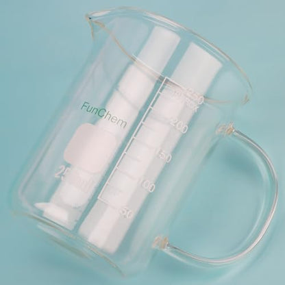 FunChem Glass Beaker with Handle, 250 ml Borosilicate Glass Clear Graduated Low Form Griffin Beaker with Pouring Spout - size: 250 ml