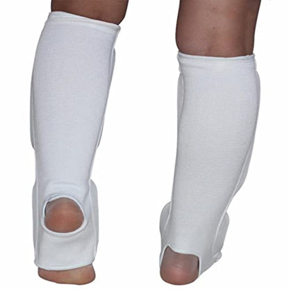 harayaa 2 Pieces Shin Instep Guards Shin Instep Protector Muay Thai Taekwondo Leg Pads Foot Guard with Thick Sponge Padding Non-Slip Rubber Material Suitable
