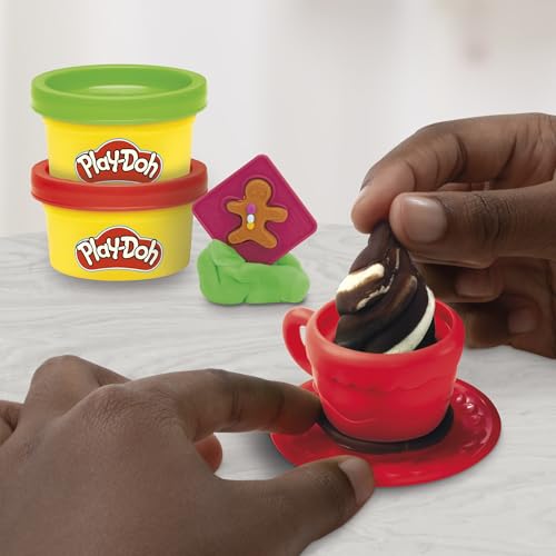 Play-Doh Holiday Advent Calendar for Kids 3 and Up, 24 Day Countdown, Multiple Surprise Gifts Behind Each Door, Arts & Crafts