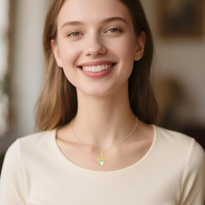 KECHO Gold Bee Necklace Gifts for Mom Women 14k Yellow Gold Honeycomb Honey Bee Pendant Necklaces Love Heart Jewelry Gifts for Women Her Wife - style: bee05