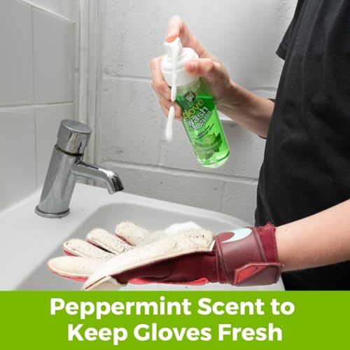 gloveglu Goalkeeper Gloves Wash & Foam | Specialized Foaming Wash Solution with DirTECH Latex Cleaning Formula | Deep Cleans Dirt & Sweat While Maintaining Grip and Glove Performance | 200ml - color: Peppermint Parry