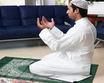 Travel Prayer Mat, 4 PCS 60cm*100cm Portable Prayer Mat, Waterproof Prayer Mat, Prayer Rug, Muslim Travel Prayer Mat, for Ramadan Gifts, Muslim Prayer (Green, Blue, Red, Black)