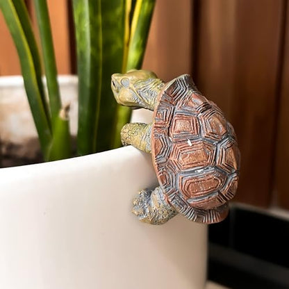 Mini Turtle Pot Hugger 3''x2'', Resin Flower Pot Decorations, Hanging Plant Tortoise Hanger Figurines, Potted Bonsai Planter, Home and Outdoor Statue and Decor for Garden, Aquariums, Patio Lawn