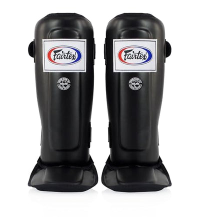 Fairtex SP3 Lightweight Shin Guards, Muay Thai MMA Avoid Shin Splints Gear | Featherweight synthetic shell with high-density padding. Articulated lower-leg armor enhances mobility and leg protection - color: Black, size: Medium