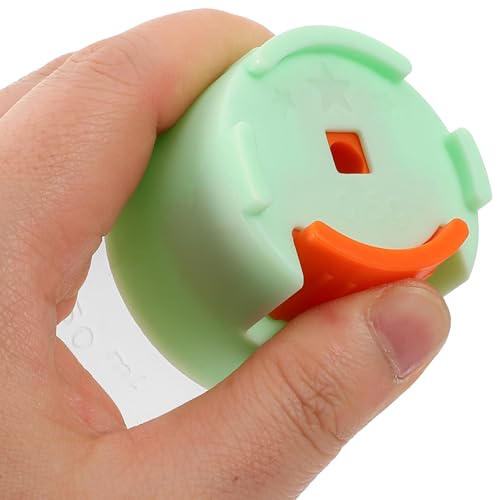 Yardwe Metering Fish Feeding Bottle Fish Food Storage Container Moisture-Proof Aquarium Feeder Green Non-Automatic Precise Feeding Tool for Aquatic Pets