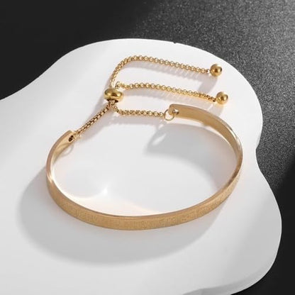 Exquisite Ayatoll Kursi Stainless Steel Engraved Islamic Muslim Verses C-Shape Bracelet with Chains at Both Ends - Unique Design, Arabic Jewelry for Every Occasion, Ramadhan Holiday Gift - color: golden