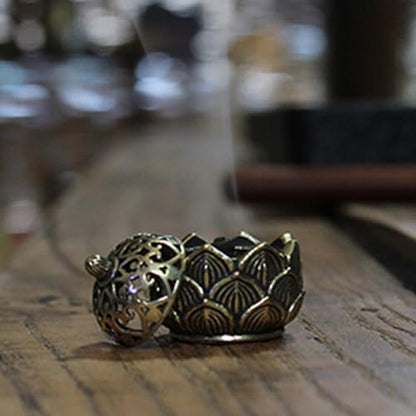 2 Pcs Mini Brass Lotus Flower Incense Holder, Calligraphy Style Closed Incense Burner Desktop Ornament Ash Catcher with Lid for Bedroom Kitchen Teahouse Office Home Decor Yoga Spa Madiation