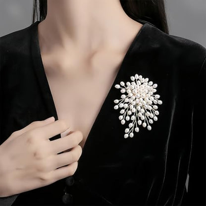 Large Flower Pearl Brooches for Women Fashion White Cluster Pearls Brooch Lapel Pins Fun Formal Dress Clothes Costume Pin Chunky Floral Jewelry Gift - color: Pearl1