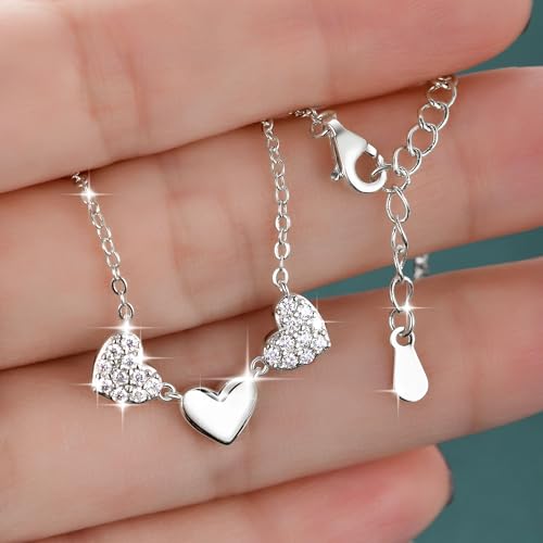 Moissanite 3-Heart Pendant Necklace for Women | 0.3CTTW D Color VVS1 Moissanite 14K Gold Plated Eternal Heart Pendant for Wife Mom Birthday Jewelry Gifts - color: Silver
