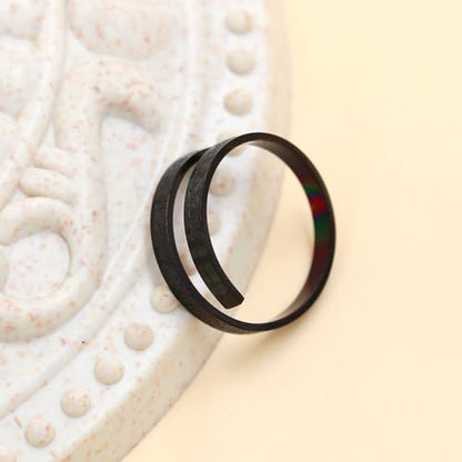 Ayatul Kursi Ring - Elegant Openable Ring for Women, Crafted from Durable Stainless Steel, Features Beautiful Arabic Calligraphy, Perfect for Muslim Women LCS-YA4978 - color: Black