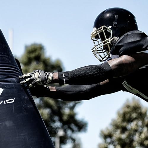 McDavid Hexpad Forearm Sleeve - size: Small