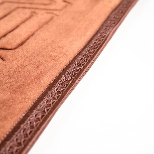 Prayer Rug - Soft Plush Turkish Janamaz Sajada Carpet for Men and Women - Plain Solid Prayer Mat Ramadan Eid Gift with Prayer Beads - Luxury Floral Stamp, Brown - color: Brown