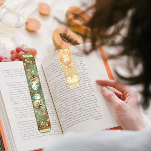 30 Pcs Tarot Fantasy Magnetic Bookmarks, Cute Magnet Book Mark Clips for Reading Women Teens Adults, Witchy Dark Romance Bookish Gifts and Page Marker Accessories - style: Tarot