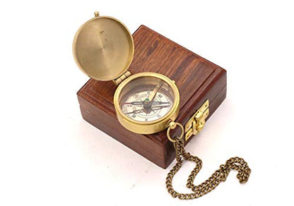 Compass – Brass Directional Vintage Compass Engraved with “Be Strong and Courageous” Joshua 1:9 Bible Verse, Baptism 2026 Communion Christian Inspirational Gifts for Women/Men - style: Be Strong - Wood Box