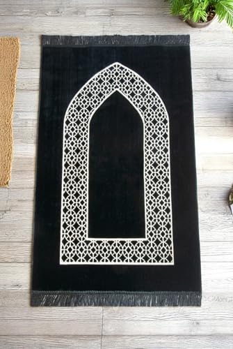 ihvan online Luxury Velvet Muslim Prayer Rug, Janamaz, Thick Soft Sajadah, Portable Travel Prayer Carpet Mat, Islamic Gift for Eid, Ramadan, Hajj & Umrah, Black - color: Black
