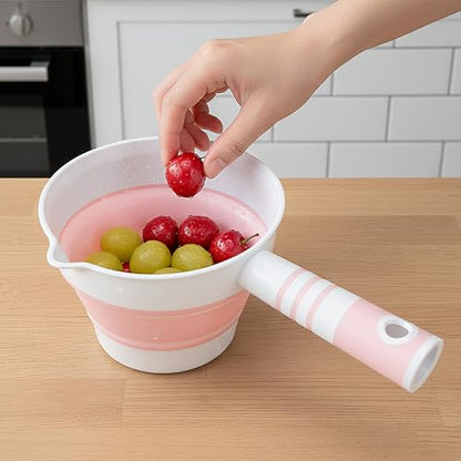 2Pcs Collapsible Water Ladle Bathroom, Foldable Water Scoop & Dipper, Travel Tabo Portable Rinse Cup for Hair Washing Cleaning Soaking, Kitchen Garden Camping, Small Plastic Shower Bucket Pourer Mug