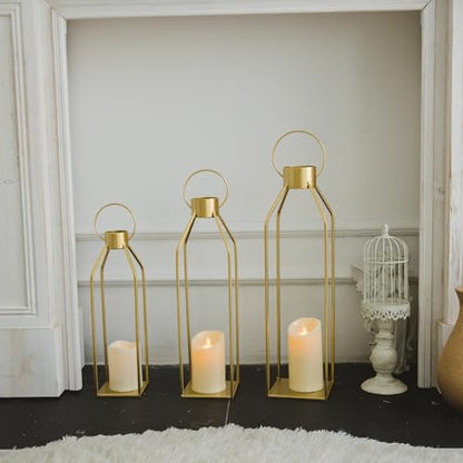 HPC DECOR 모던 팜하우스 랜턴 장식 - 55.9cm(22인치) 48.3cm(19인치) 40.6cm(16인치) 높이 대형 골드 메탈 캔들 랜턴 홈 데코용 - 랜턴 장식, 거실, 야외, 벽난로 맨틀 장식용 타이머 깜박이는 양초 포함 - size: 22inch,19inch and 16inch（Gold）