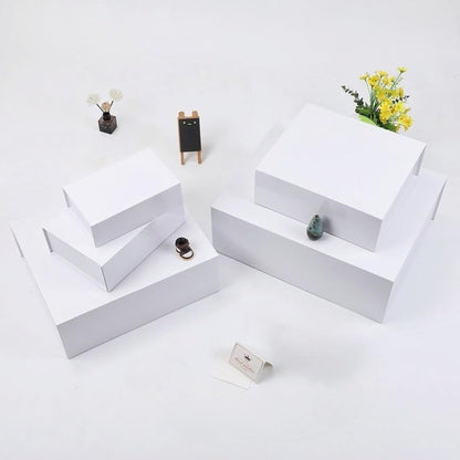 UoeRing 1 Pcs White Gift Box 11.5x8x4 Inch with Magnetic Lid | Collapsible Luxury Present Box,for Birthday,Christmas Holiday Gift Includes Card,Ribbon,Tissue Paper & Shredded Filler - color: 11.5x8x4 Inch-White-Pack of 1