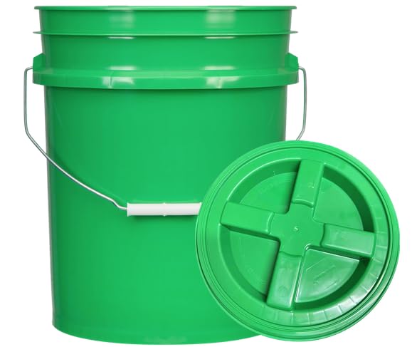 5 Gallon Food Grade Plastic Bucket with Air Tight Screw on Lid Made in USA Container (Green Bucket with Green Lid) - color: Green Bucket With Green Lid
