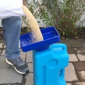 AquaBrick 3 Gallon Long Term Water Storage Container, Stackable, BPA Free, Blue (6)