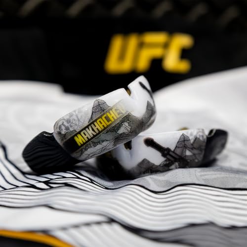 OPRO Official UFC Fighter Collection Islam Makhachev Instant Custom-Fit Mouthguard – Self-Fit Gum Shield for MMA, Boxing & Combat Sports - color: Islam Makhachev