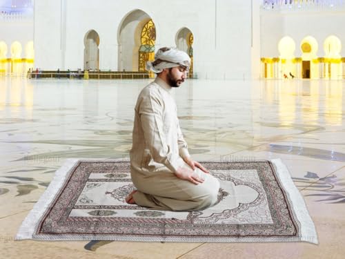 Kellegour Portable Muslim Prayer Rug and Beads,Soft Islamic Prayer Rug,Sajadah for Islam Prayer Carpet Mat,Muslim Praying Mat,Travel Prayer Mat Ramadan Gift,with Bag and Compas (1) : Home & Kitchen
