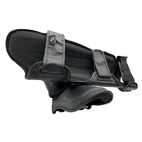Ultimate - Strike Shin Instep Guard for Boxing MMA Muay Thai Training - size: Large