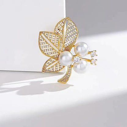 Crystal Pearl Flower Brooches Pins Fashion Beautiful Created Rhinestone Floral Brooch Good Idea for Party Dance Wedding Banquet for Elegant Women Girl - color: Pearl Leaf