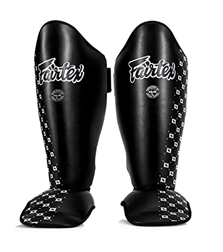 Fairtex SP5 남성, 여성, 아동용 무에타이 정강이 보호대 | 정강이는 프리미엄, 경량 및 내구성 | 훈련 또는 스파링 중에 정강이 부목을 방지하기 위한 확장된 보호 기능 - color: 블랙., size: X-Small