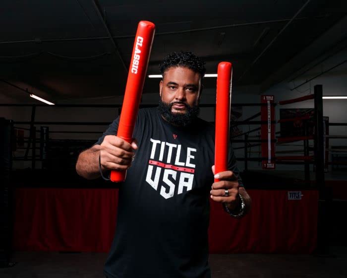 Title Classic Striking Sticks 2.0 - Boxing Equipment, Training Paddles, Target Paddles, Punching Paddles, Boxing Mitts, Focus Mitts, Strike Pad, Striking Sticks