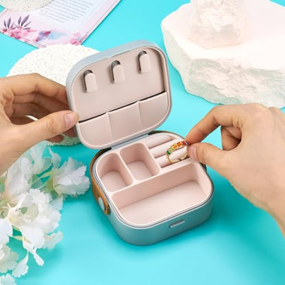 Silicone Jewelry Boxes Present Box,PU Leather Travel Jewelry Case,Mini Jewelry Box Travel Jewelry Box Jewelry Gift Boxes Necklaces Earrings Bracelets Boxes for Women,Light Grey - color: Light Grey