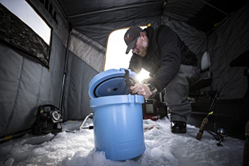 Mammoth Live Bait Bucket, Insulated Bait Bucket with 10 Quart Capacity, Great for Daily Trips and Fishing Tournaments - style: Light Blue