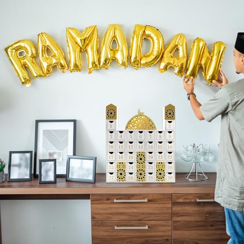 gisgfim Ramadan Wooden Countdown Calendar Eid Mubarak Decorations Mosque Advent Calendar with Drawers Eid Mubarak Countdown Til Eid Gift Ramadan Wooden Craftwork for Kids Ramadan Party Decorations