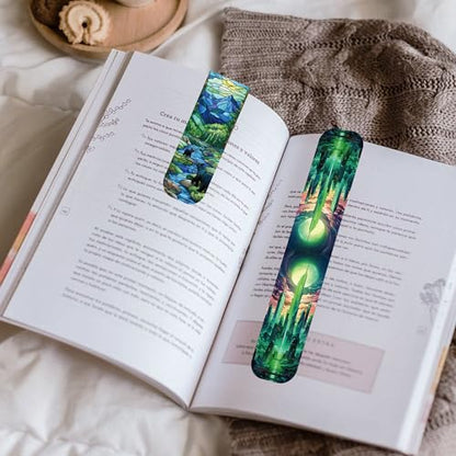 Fantasy Magnetic Bookmarks, 30 Pcs Stained Glass Magnet Book Markers, Aesthetic Book Marks Gifts for Reading Women Book Lovers - style: Fantasy