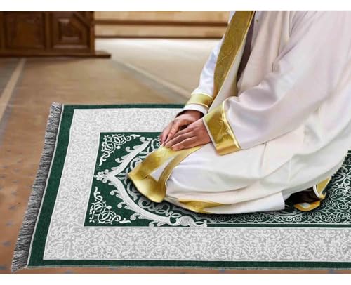 Portable Muslim Prayer Rug and Beads with Gift Box, Soft Islamic Prayer Mat,Travel Praying Mat for Men and Women, Prayer matt Islam Gifts Set, Sajadah/Janamaz/Seccade/سجادة صلاة (Green) - color: Green