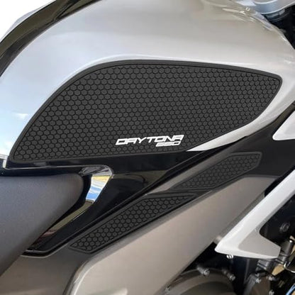 For Day.tona 660 Day.tona 660 day.tona 660 2026 2025 2024 accessories tank grip fuel tank traction pad anti-slip sticker fue daytona 660l tank pad