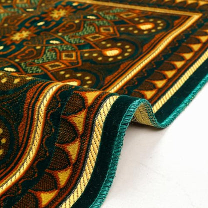 Muslim Prayer Rug, Soft Plush Thin Islamic Prayer Mat, Janamaz, Sajada, Praying Carpet, Islamic Gift for Men & Women, Islamic Ma, Eid & Ramadan Gift with Prayer Beads, 26x43 inch, Green - color: Kaaba / Emeraldgreen