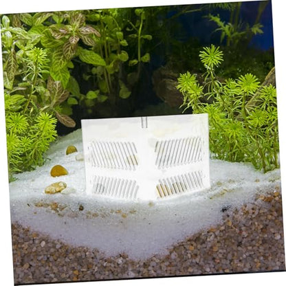 Toyvian Aquarium Divider Acrylic Grid Board for Fish Tank Isolation Pump Guards Betta Fish Tank Divider Suction Cups Accessories