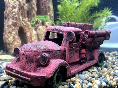Tank Decorations, Red Truck Wreck Figurine, Aquarium Ornament Large Fish Tank Decoration