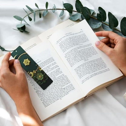 5 Pieces Wood Bookmark for Men Women Ramadan on Green Wallpaper Wooden Bookmarks Unique Handmade Book Marks with Tassel Pendant Craft Bookmark for Book Lovers Birthday Teachers Gift - color: Dark Green