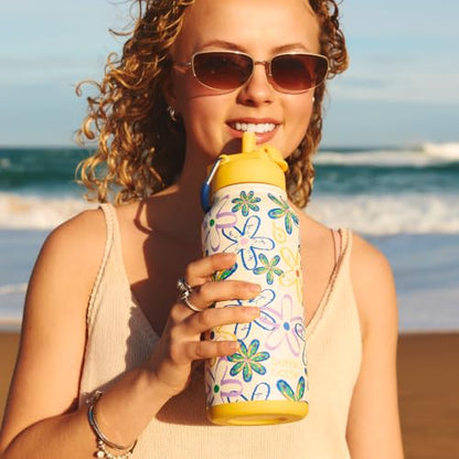 BOTTLE BOTTLE 32oz Insulated Water Bottle with Pill Box | Stainless Steel,Sport Water Bottle, with Straw Dual-use Lid and Pill Box, Design for Gym - color: Nature Nook