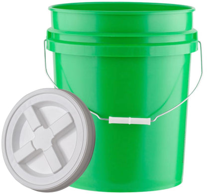 5 Gallon Food Grade Plastic Bucket with Air Tight Screw on Lid Made in USA Container (Green Bucket with White Lid) - color: Green Bucket With White Lid
