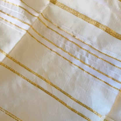 Golden prayer shawl Christian